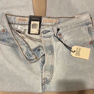 Levi's Women's Light Blue Jeans
